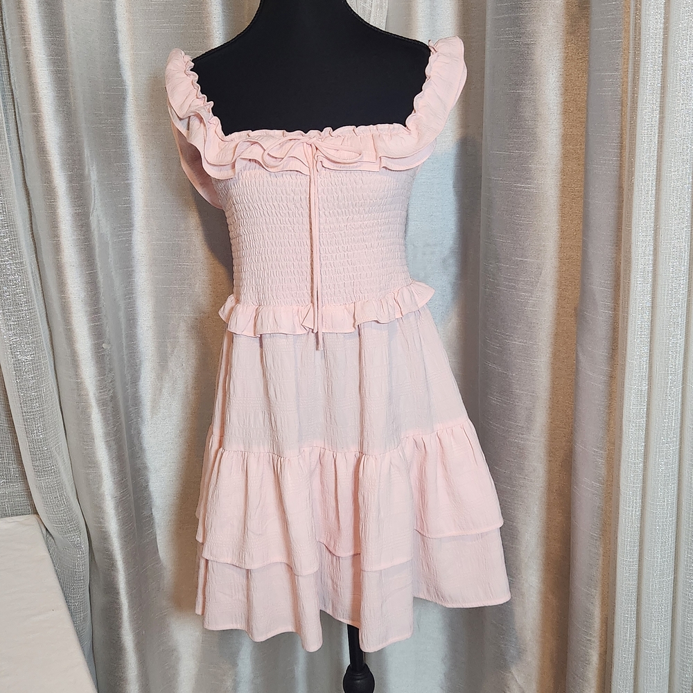 Forever 21 Light Pink Smocked Top